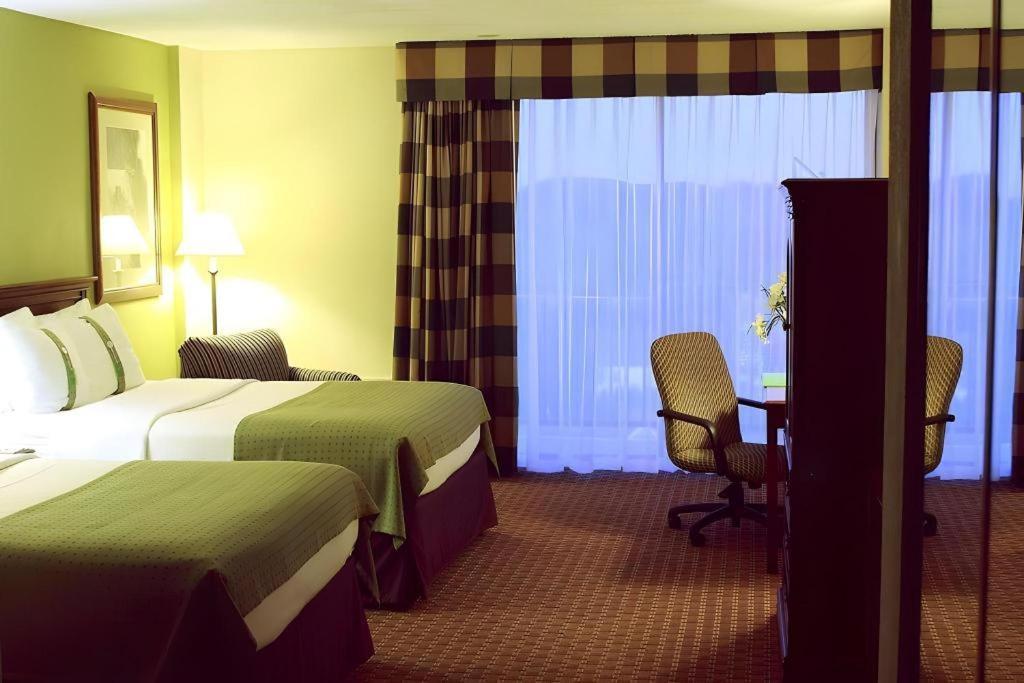 Garden Plaza Hotel Saddle Brook Exterior foto